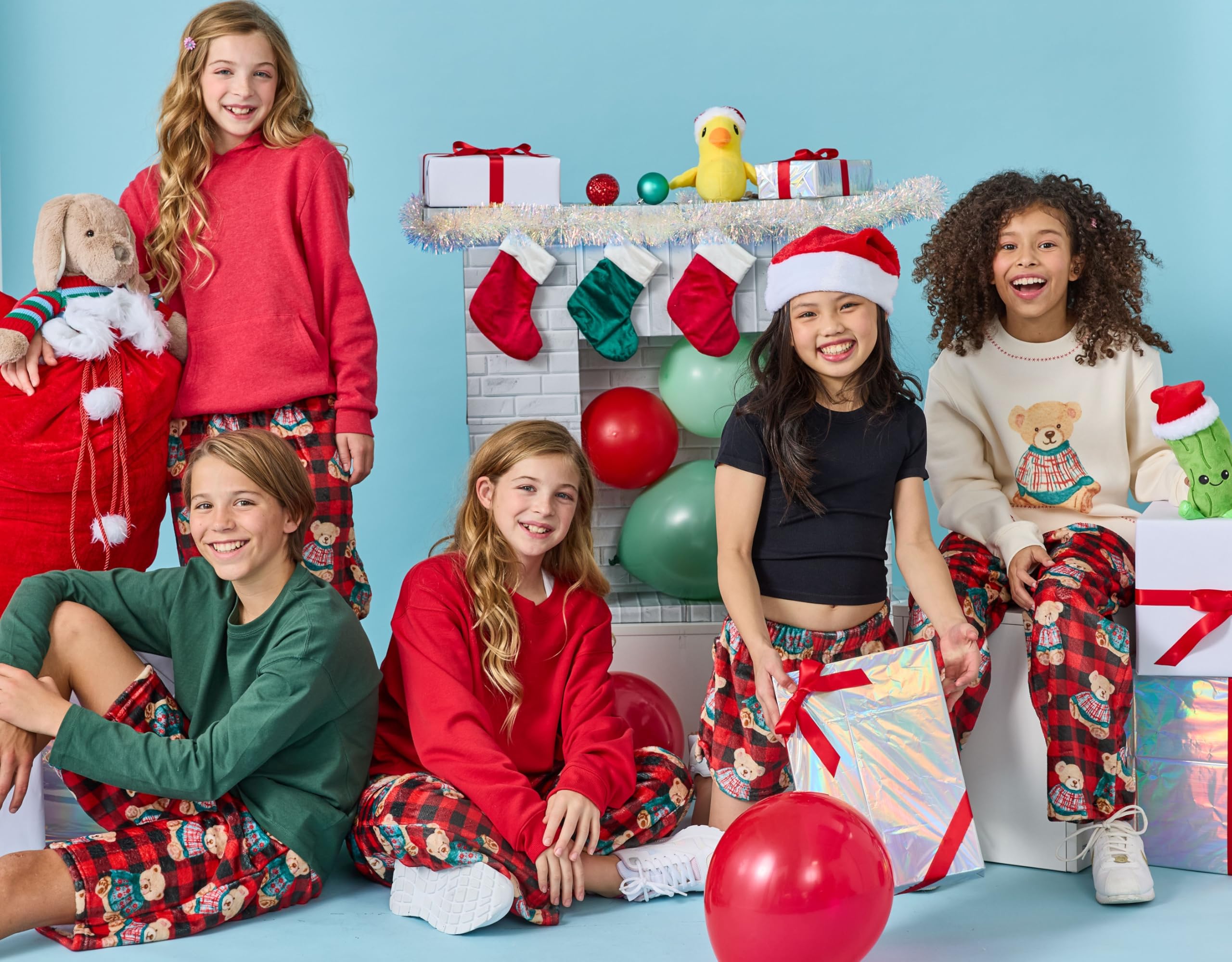 iscream 8" x 4" Ducky in a Santa Hat Embroidered Accent Fur Trimmed Pillow Buddy - Image 5